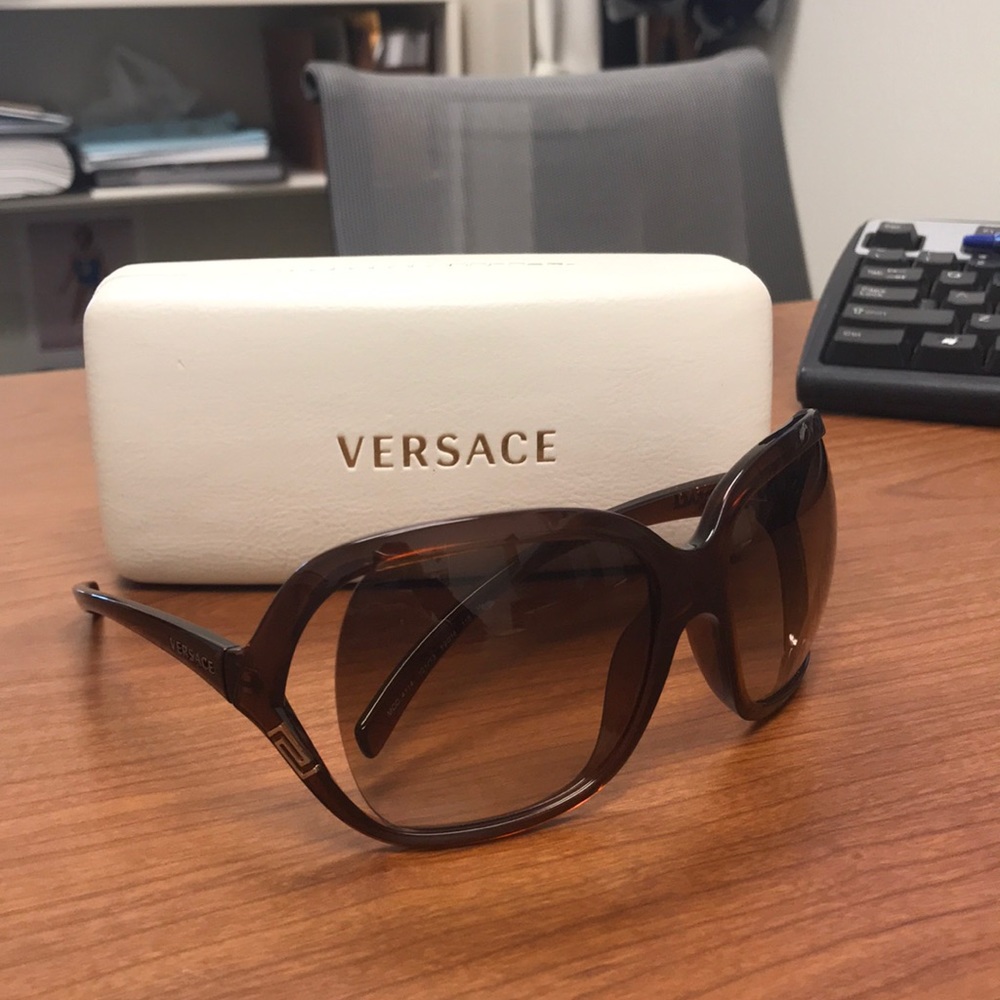 Versace sunglasses Model 4114